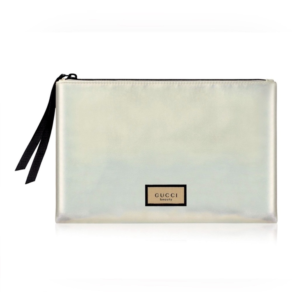 Gucci White Flora Limited Edition Clutch Pouch Bag NWT Makeup Travel